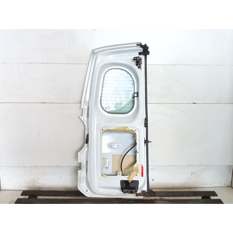Recambio de puerta trasera derecha para ford transit courier b460 monospace 1.5 ecoblue referencia OEM IAM - Blanco 2