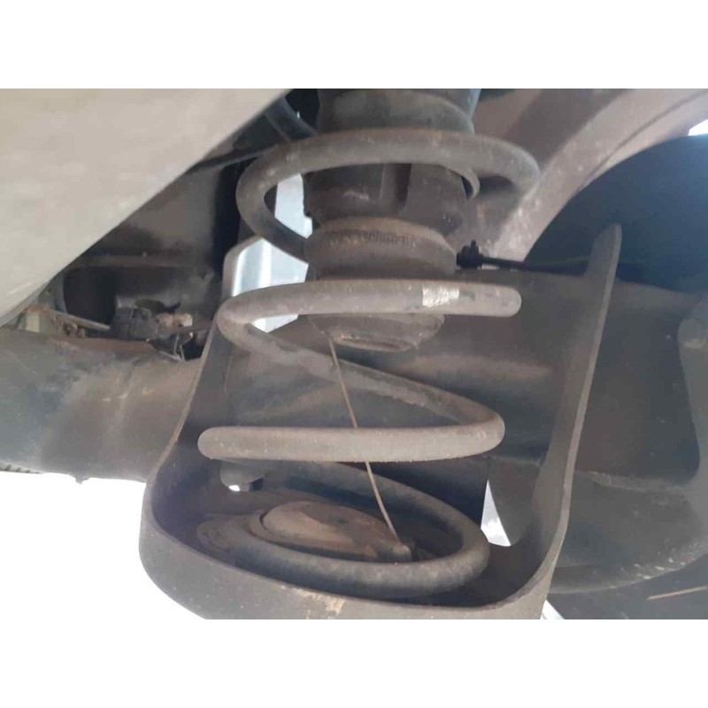 Recambio de muelle amortiguacion para ssangyong tivoli limited 4x2 referencia OEM IAM 2
