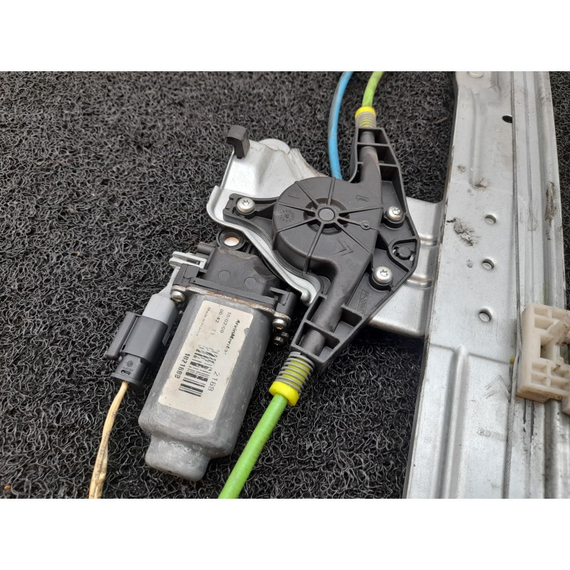 Recambio de elevalunas delantero derecho para citroën c3 picasso sx referencia OEM IAM 402188B - Gris 7
