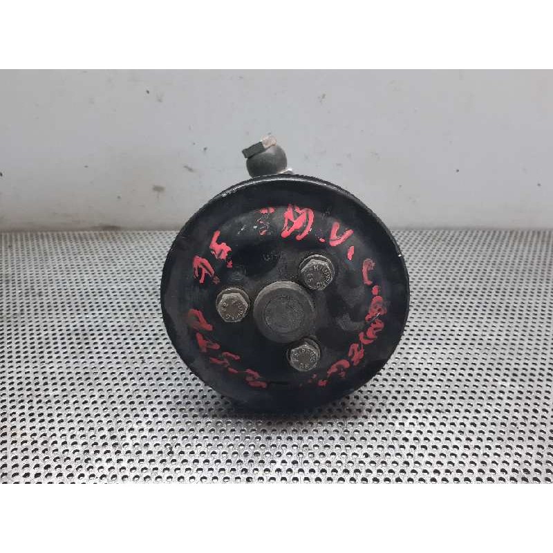 Recambio de bomba direccion para opel omega b 2.5 turbodiesel (x 25 td / u 25 td / l93) referencia OEM IAM 7681955261 2245840 BM 3