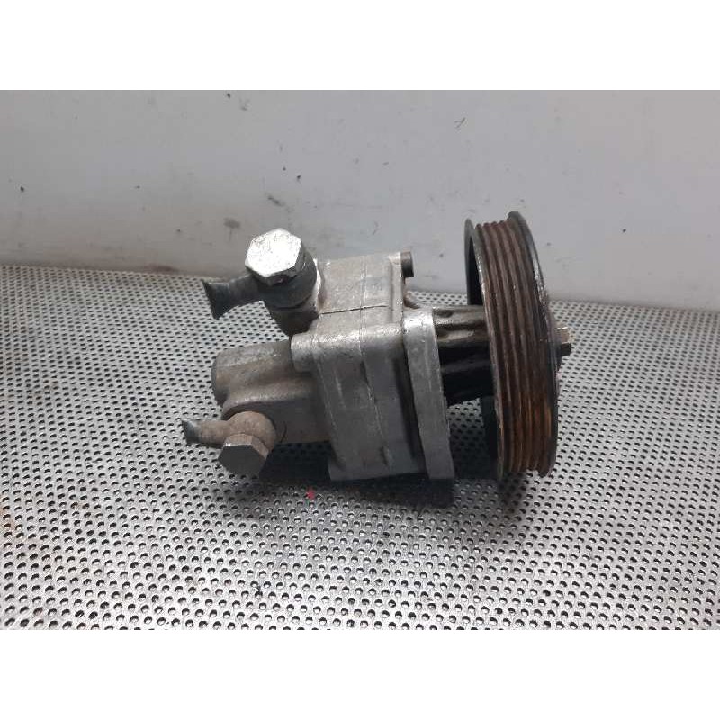 Recambio de bomba direccion para opel omega b 2.5 turbodiesel (x 25 td / u 25 td / l93) referencia OEM IAM 7681955261 2245840 BM 5