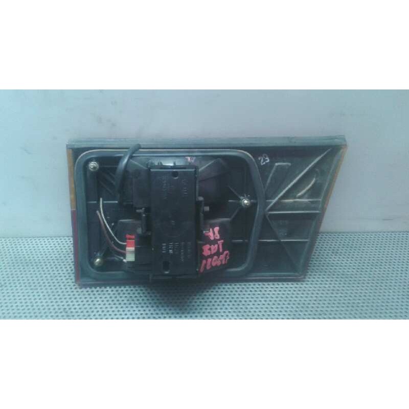 Recambio de piloto trasero derecho para volkswagen passat (321/23/27/31) básico referencia OEM IAM - Gris 3