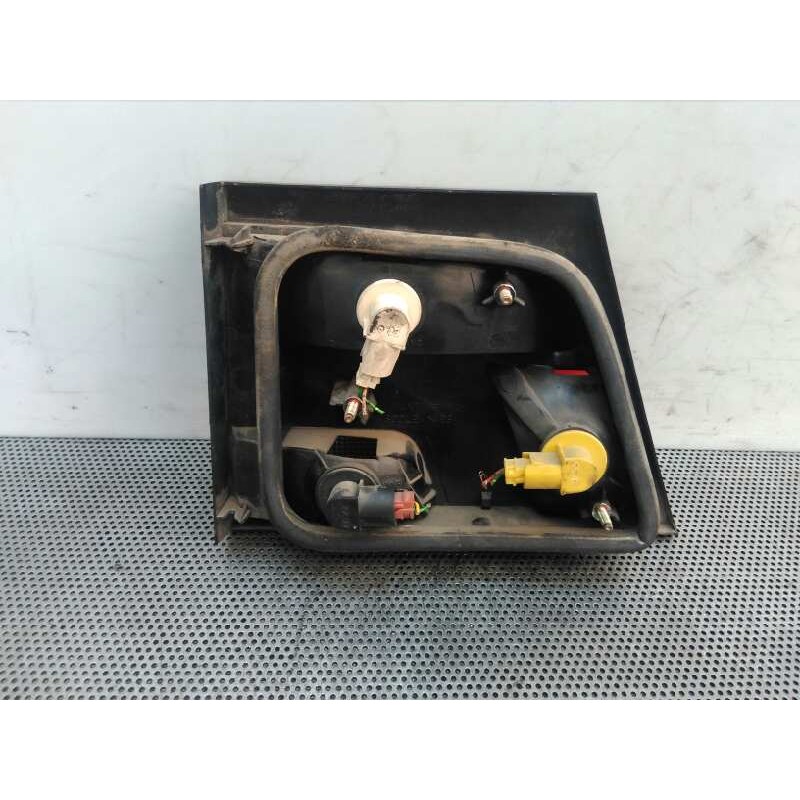 Recambio de piloto trasero izquierdo interior para peugeot 806 sr referencia OEM IAM - Verde 2