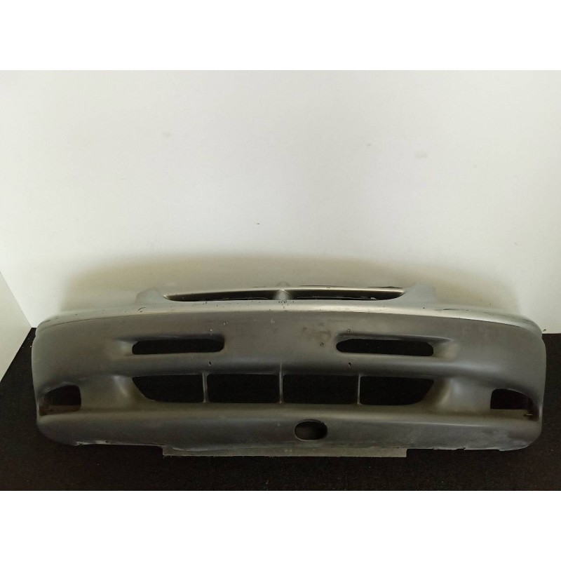 Recambio de paragolpes delantero para chrysler voyager (gs) 2.4 se referencia OEM IAM   