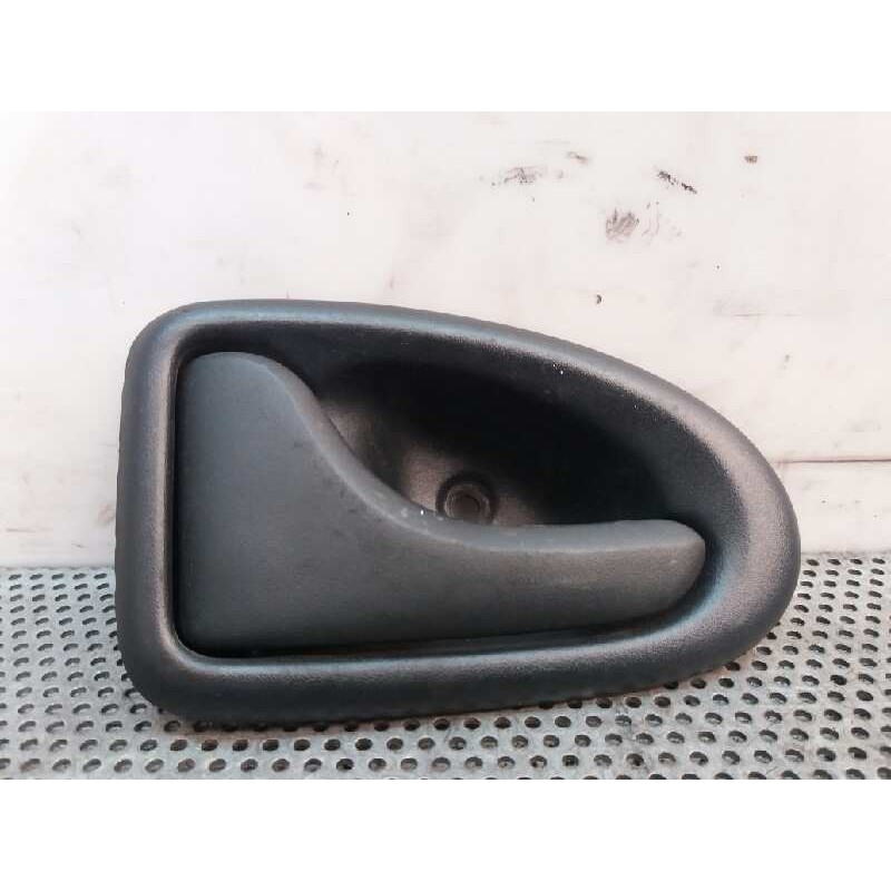 Recambio de maneta interior trasera derecha para renault megane i berlina hatchback (ba0) 1.9 d rn referencia OEM IAM