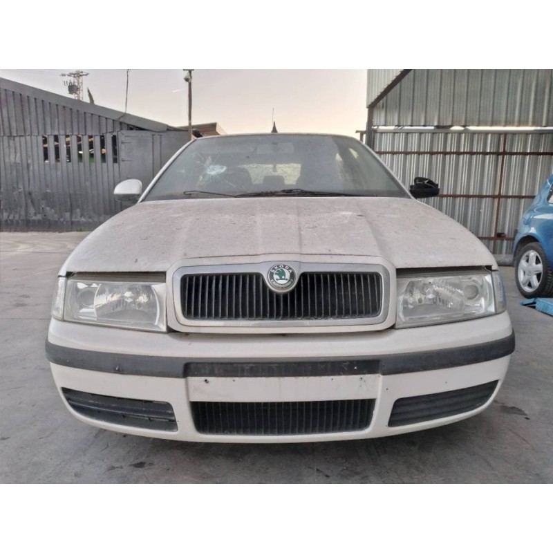 skoda octavia berlina (1u2) del año 2010