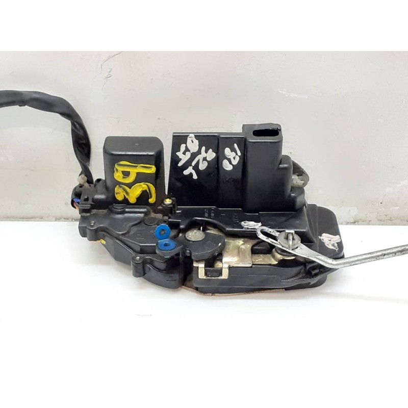 Recambio de cerradura puerta delantera izquierda para kia carens 2.0 crdi lx monovolumen referencia OEM IAM   