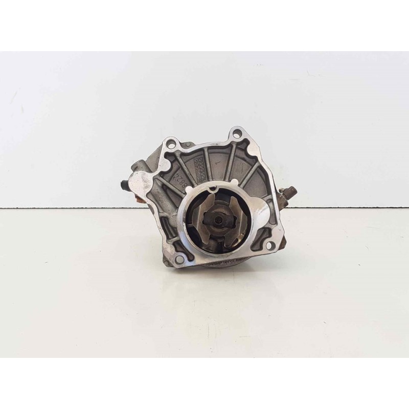 Recambio de depresor freno / bomba vacio para opel insignia berlina essentia referencia OEM IAM 55205446 - Blanco 2
