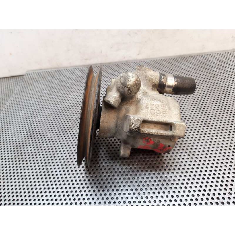 Recambio de bomba direccion para opel combo (corsa b) 1.7 diesel referencia OEM IAM 26016947 352782 