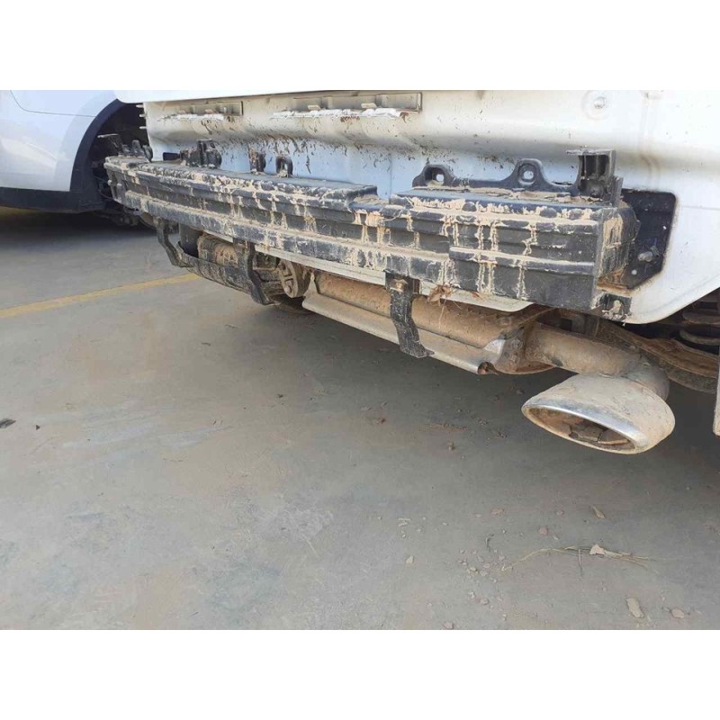 Recambio de refuerzo paragolpes trasero para kia ceed (cd) 1.6 crdi 115 referencia OEM IAM - Blanco 2
