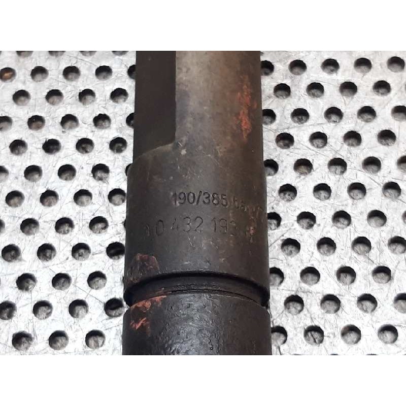 Recambio de inyector para renault megane i berlina hatchback (ba0) 1.9 dti diesel cat referencia OEM IAM 0432193611 BOSCH 770011 2