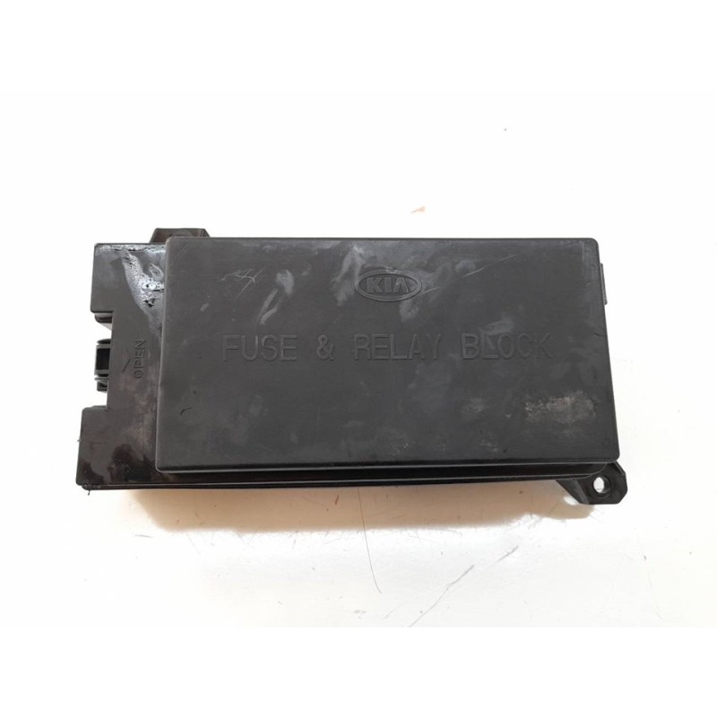 Recambio de caja reles / fusibles para ssangyong kyron 200 xdi limited referencia OEM IAM 911603E040 - Negro 4