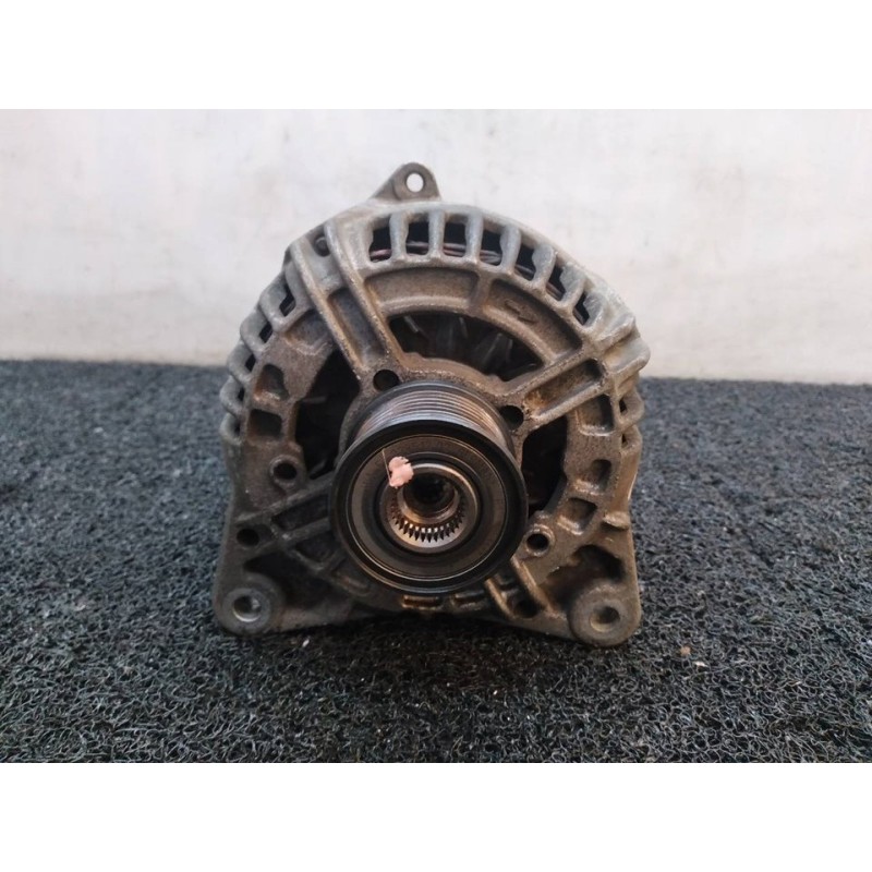 Recambio de alternador para renault laguna ii grandtour (kg0) dynamique confort referencia OEM IAM 8200251006 5910124525076 BOSC 4