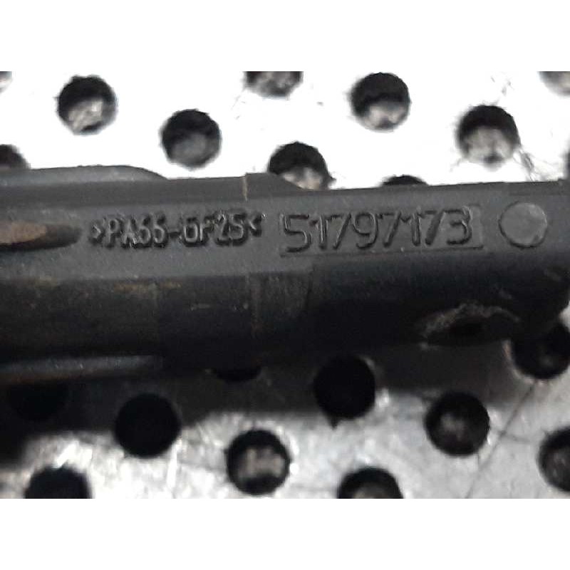 Recambio de captador abs delantero derecho para fiat nuova 500 (150) lounge referencia OEM IAM 51797173 10071152213 - Rojo 4