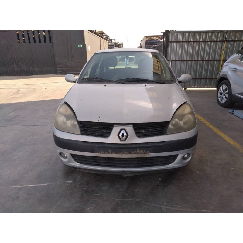 renault clio ii fase ii (b/cb0) del año 2004