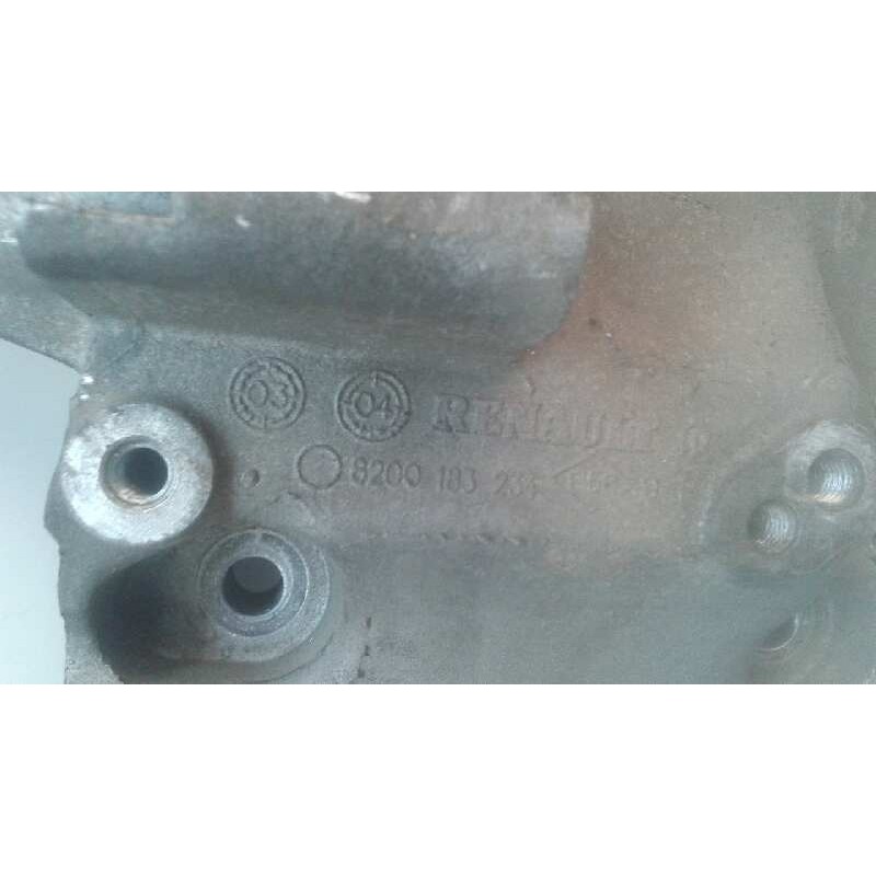 Recambio de soporte alternador para nissan primastar (x83) combi 6 asientos batalla 2,78t referencia OEM IAM 8200183234 - Blanco 3