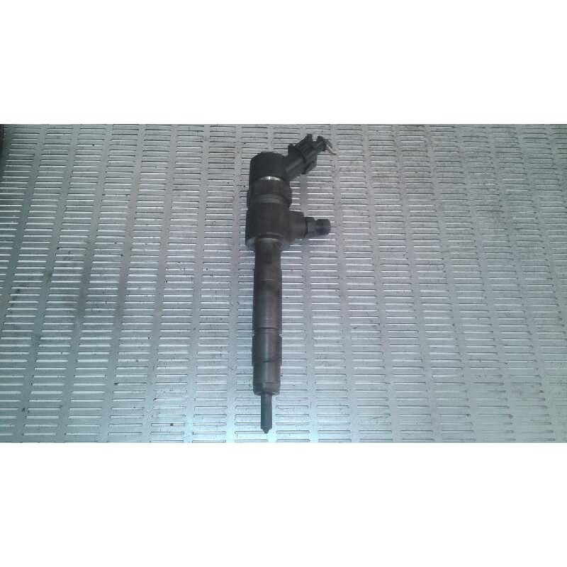 Recambio de inyector para alfa romeo 147 (190) 1.9 jtd cat referencia OEM IAM 0445110068  