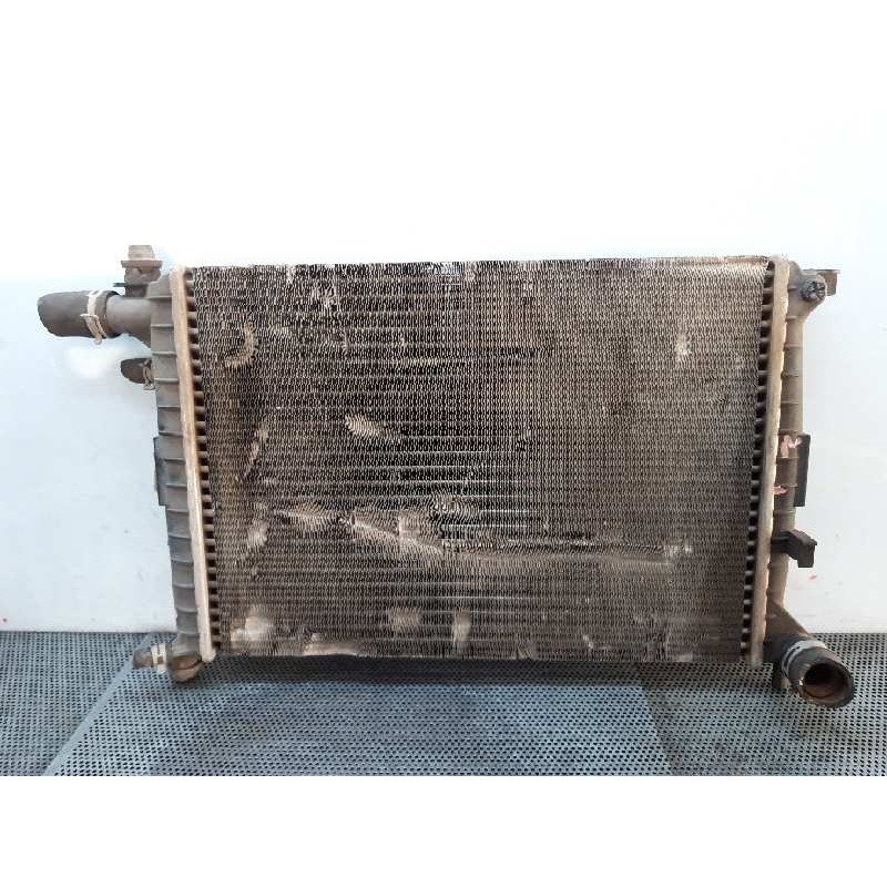 Recambio de radiador agua para ford fiesta berlina 1.25 16v cat referencia OEM IAM - Blanco 3