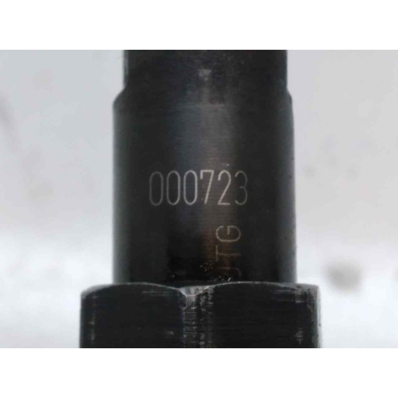Recambio de inyector para ford transit mod. 2000 combi 2.4 tde cat referencia OEM IAM 000723 - Gris 2