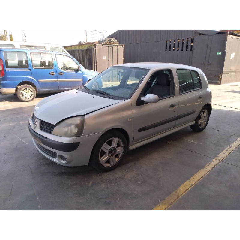 renault clio ii fase ii (b/cb0) del año 2004
