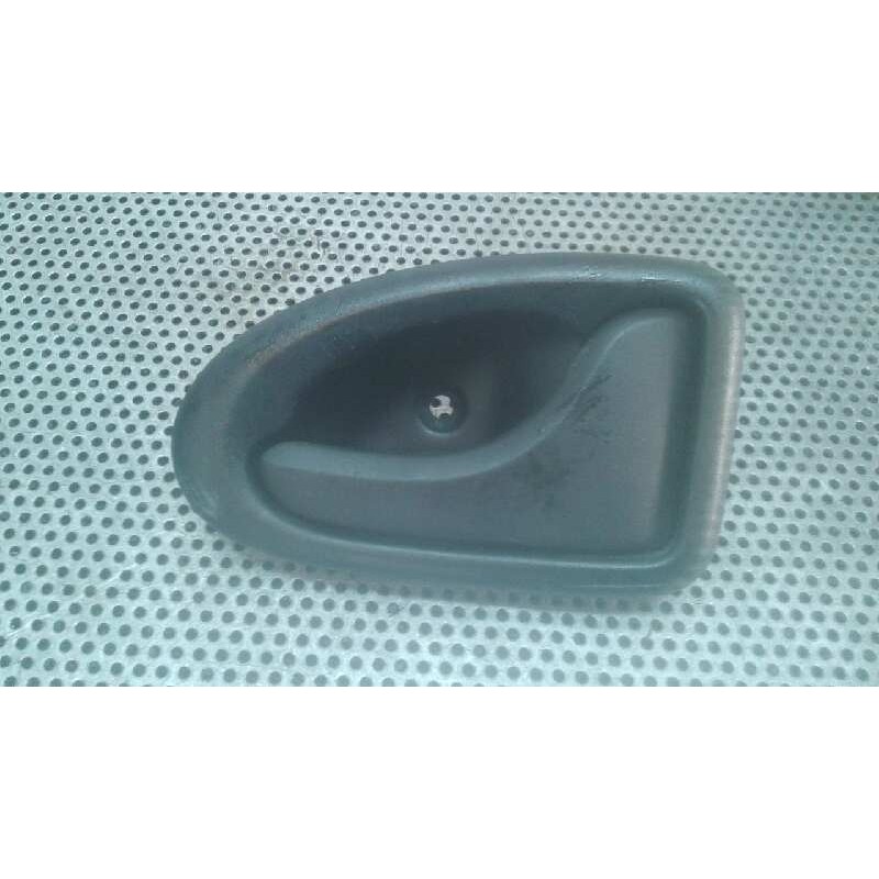 Recambio de maneta interior trasera derecha para renault megane i berlina hatchback (ba0) 1.9 d alize referencia OEM IAM   