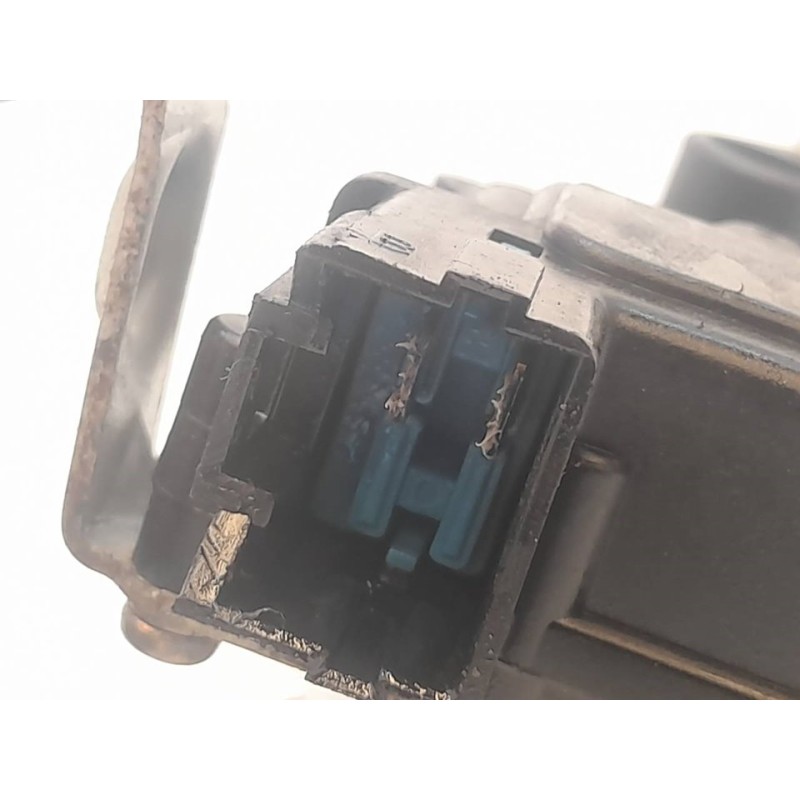 Recambio de cerradura puerta trasera derecha para kia joice ls referencia OEM IAM 2