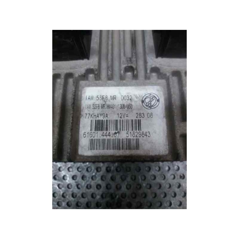 Recambio de centralita motor uce para fiat nuova 500 (150) lounge referencia OEM IAM 51829843 77KHAY9A 61601444207 - Rojo 2