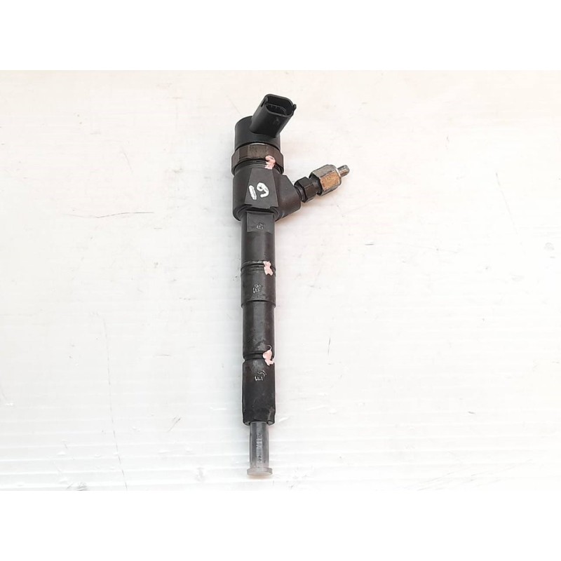 Recambio de inyector para opel astra j lim. sport referencia OEM IAM 0445110327  BOSCH