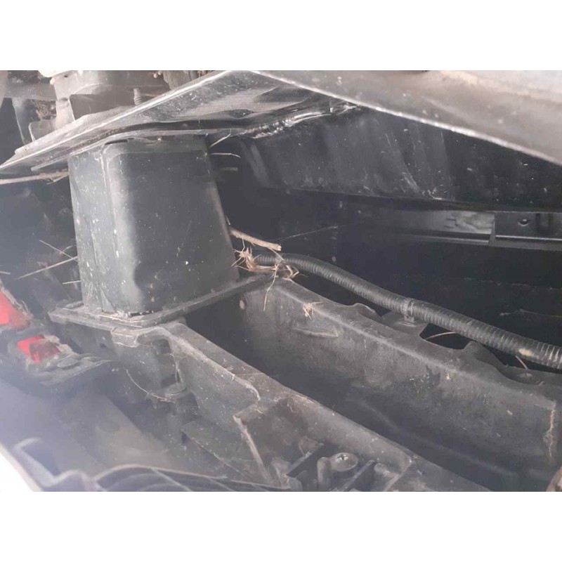 Recambio de refuerzo paragolpes trasero para ssangyong tivoli limited 4x2 referencia OEM IAM 2