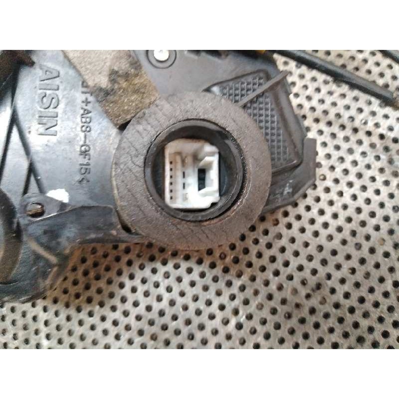 Recambio de cerradura puerta delantera izquierda para toyota corolla verso (r1) 2.2 turbodiesel cat referencia OEM IAM - Blanco 4