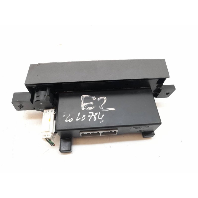 Recambio de mando climatizador para ssangyong kyron 200 xdi limited referencia OEM IAM 6870009020 - Negro 3