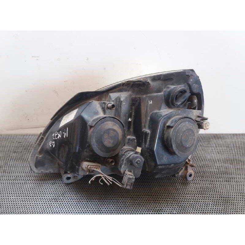 Recambio de faro derecho para renault clio ii fase ii (b/cb0) authentique referencia OEM IAM - Rojo 3