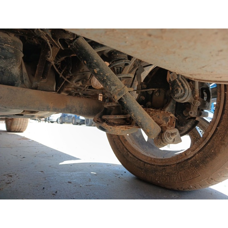 Recambio de puente trasero para nissan qashqai ii (j11, j11_) 1.3 dig-t referencia OEM IAM - Blanco 2