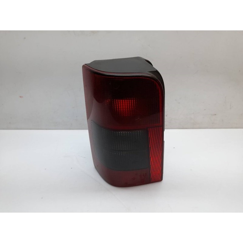 Recambio de piloto trasero izquierdo para peugeot partner (s1) 1.9 diesel referencia OEM IAM   