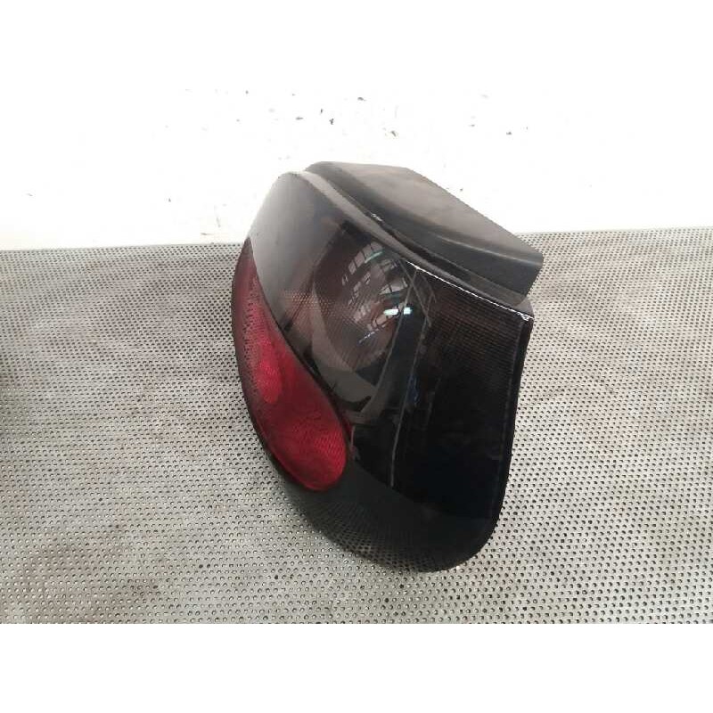 Recambio de piloto trasero derecho para renault megane i berlina hatchback (ba0) 1.6e alize referencia OEM IAM - Rojo 2