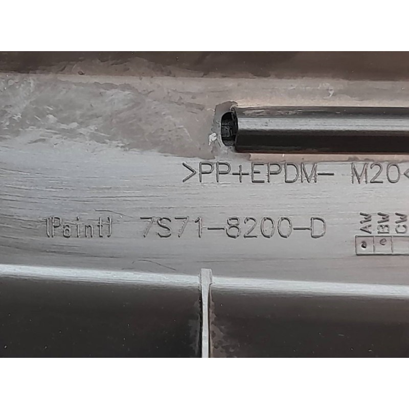 Recambio de rejilla delantera para ford mondeo ber. (ca2) ghia referencia OEM IAM 7S718200D - Negro 2