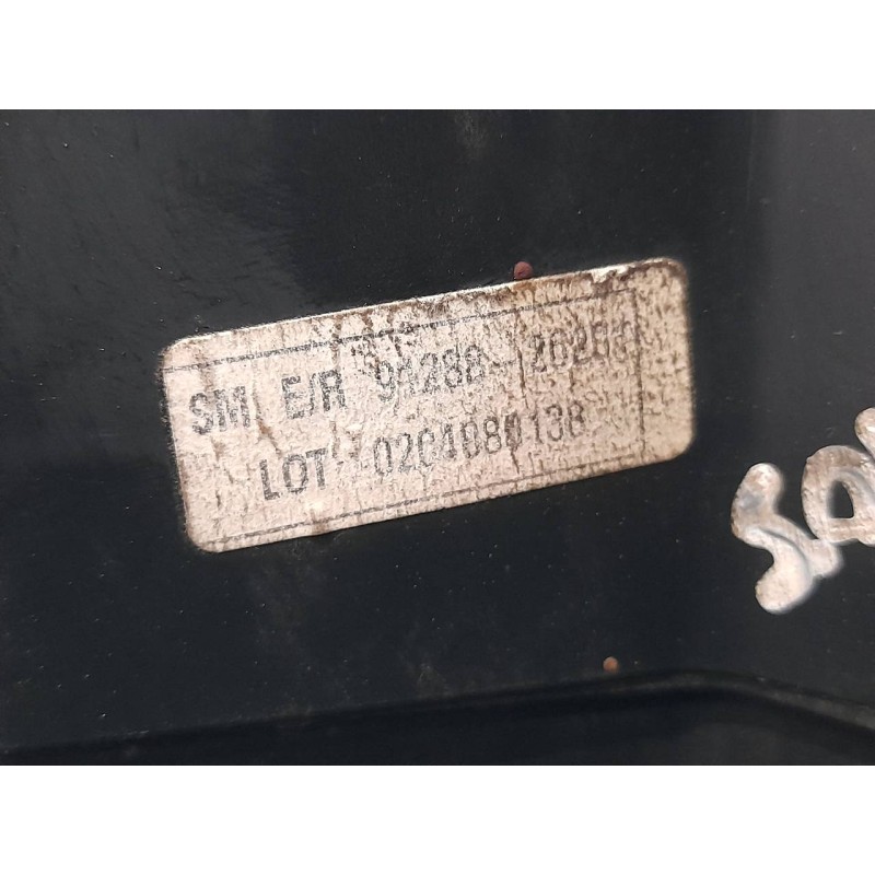 Recambio de caja reles / fusibles para hyundai santa fe (sm) 2.7 gls full 4x4 referencia OEM IAM 9121326000 0204080138 912882620 4