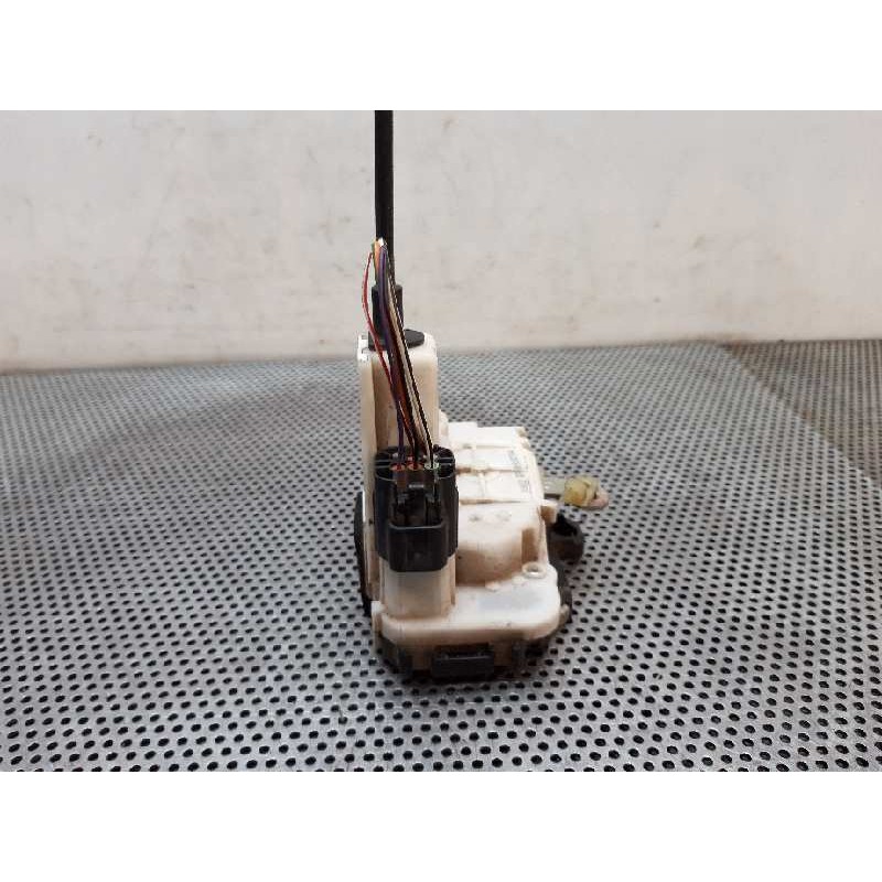 Recambio de cerradura puerta delantera derecha para fiat nuova 500 (150) lounge referencia OEM IAM 51827593 - Rojo 4