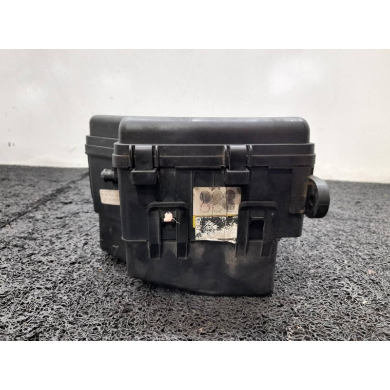Recambio de caja reles / fusibles para hyundai santa fe (sm) 2.7 gls full 4x4 referencia OEM IAM 9121326000 0204080138 912882620 5