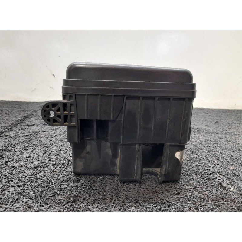 Recambio de caja reles / fusibles para hyundai santa fe (sm) 2.7 gls full 4x4 referencia OEM IAM 9121326000 0204080138 912882620 6