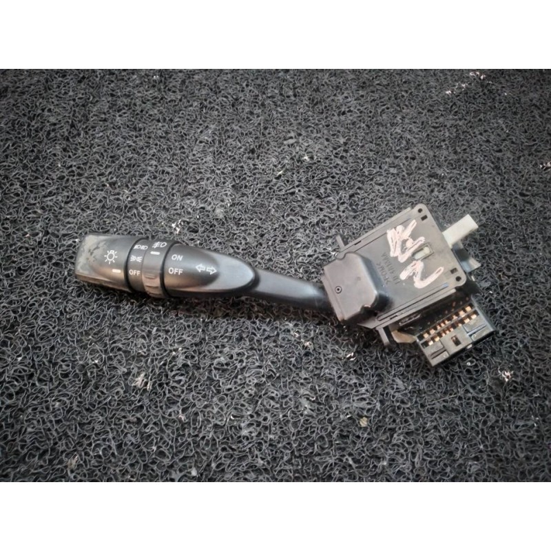 Recambio de mando luces para ssangyong kyron 200 xdi limited referencia OEM IAM   