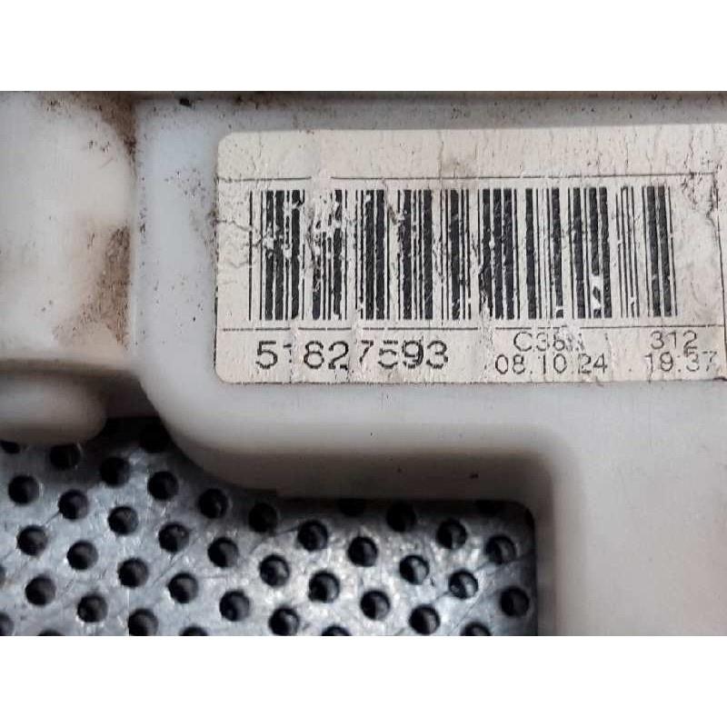 Recambio de cerradura puerta delantera derecha para fiat nuova 500 (150) lounge referencia OEM IAM 51827593 - Rojo 6