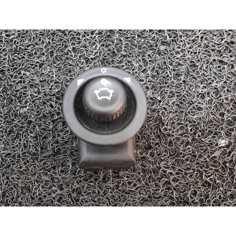 Recambio de mando retrovisor para ford focus berlina (cak) ambiente referencia OEM IAM 93BG17B676BB  