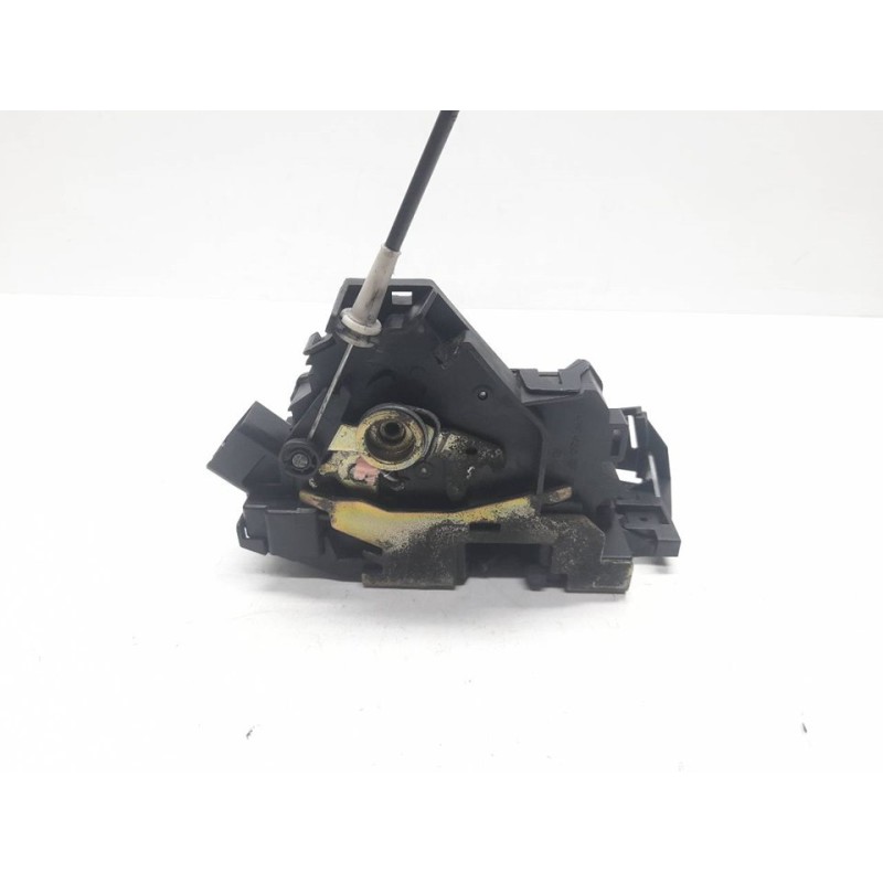 Recambio de cerradura puerta trasera derecha para ford focus berlina (cak) trend referencia OEM IAM 2S4AA26412DA  