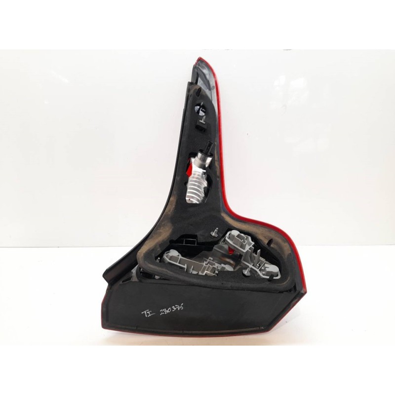 Recambio de piloto trasero izquierdo para volvo c30 1.8 kinetic referencia OEM IAM 27710105 - Rojo 3