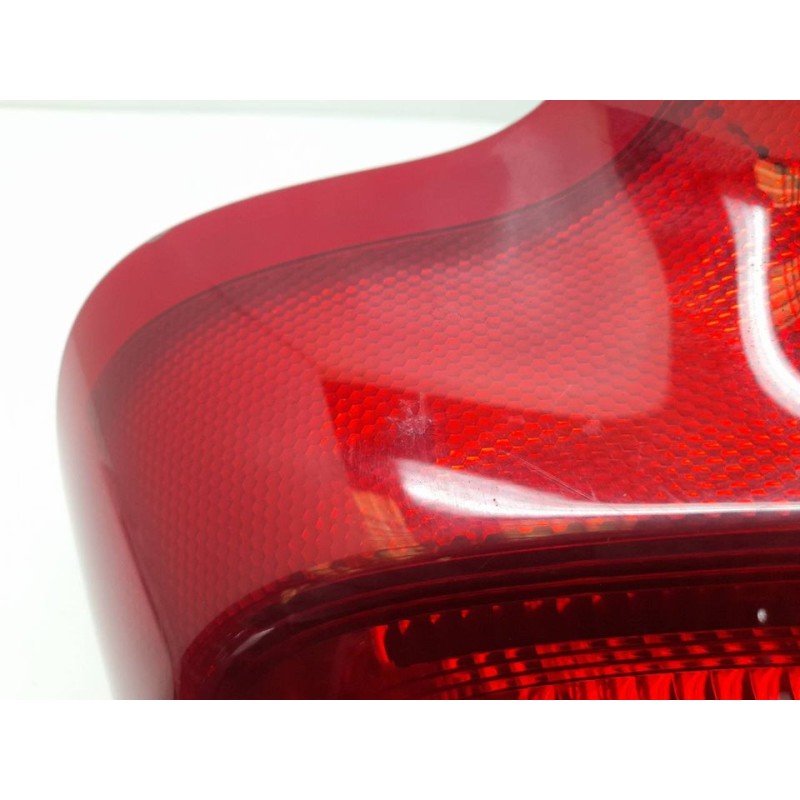 Recambio de piloto trasero izquierdo para volvo c30 1.8 kinetic referencia OEM IAM 27710105 - Rojo 4
