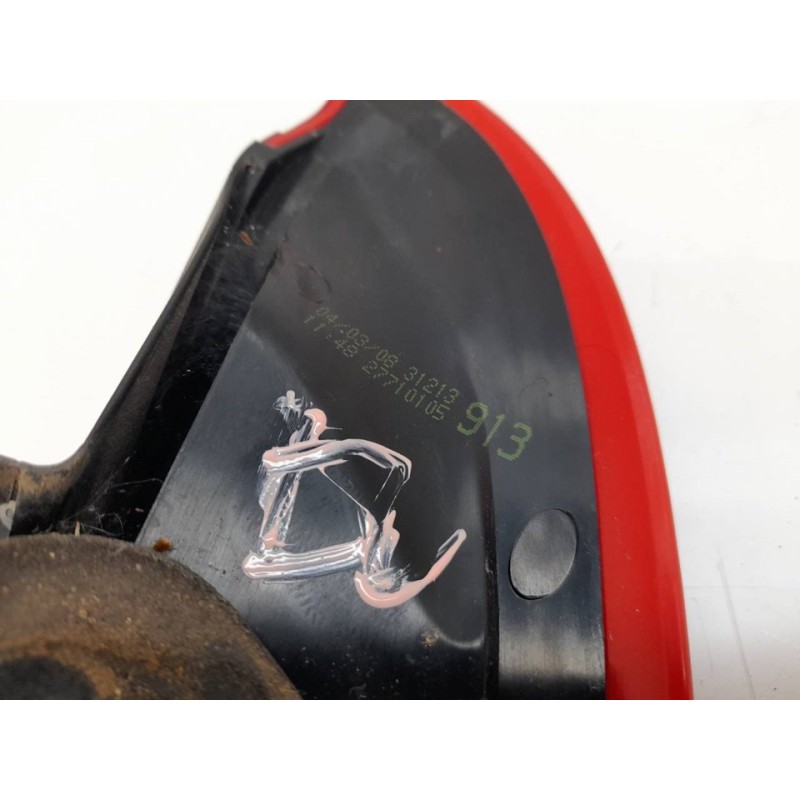 Recambio de piloto trasero izquierdo para volvo c30 1.8 kinetic referencia OEM IAM 27710105 - Rojo 5