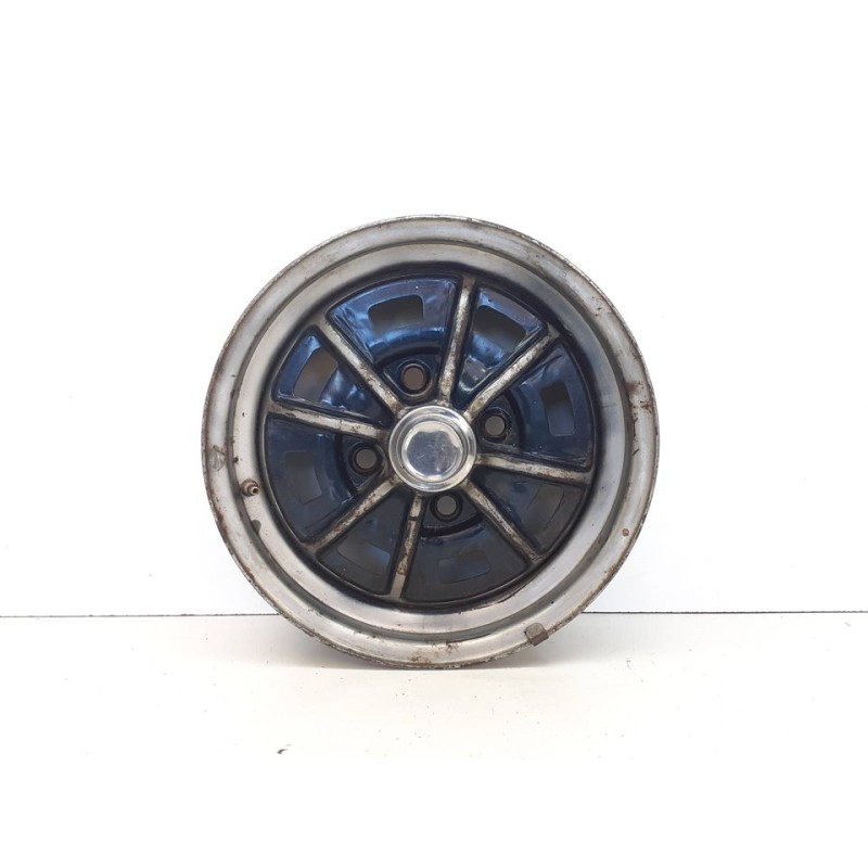 Recambio de llanta para volkswagen kaefer 1200 (typ 1) referencia OEM IAM 2