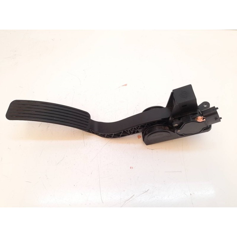 Recambio de potenciometro pedal para ssangyong kyron 200 xdi limited referencia OEM IAM 2055009002 2055009000 