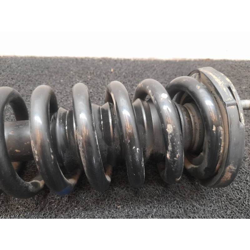 Recambio de amortiguador delantero izquierdo para kia sorento 2.5 crdi ex referencia OEM IAM 3